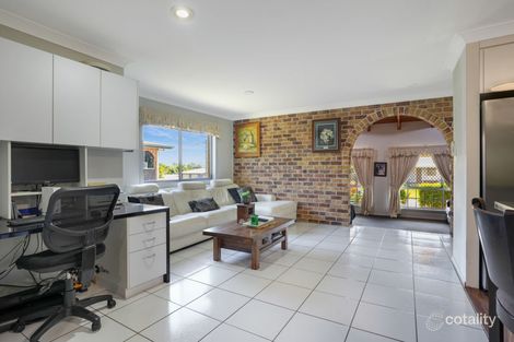 Property photo of 5 Resolute Street Clinton QLD 4680