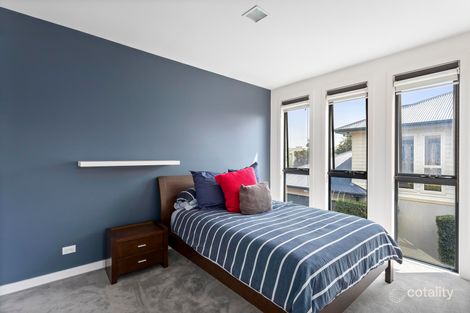 Property photo of 5 Salt Water Drive Williamstown VIC 3016