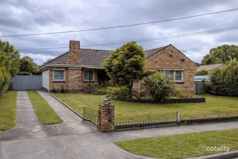 37 Ronald St, Dandenong, VIC 3175