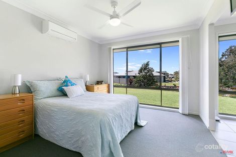 Property photo of 4 Leopard Place Redland Bay QLD 4165