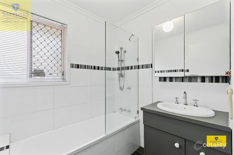 Property photo of 4 Marlay Court Kallangur QLD 4503
