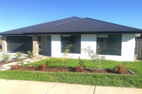 Property photo of 16 Gullane Close Heddon Greta NSW 2321