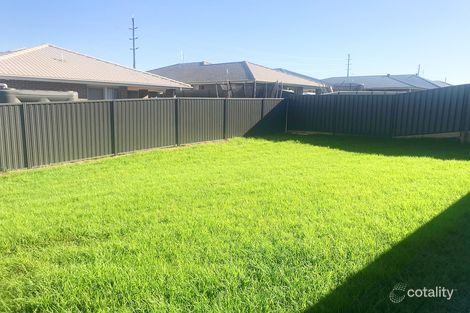 Property photo of 16 Gullane Close Heddon Greta NSW 2321