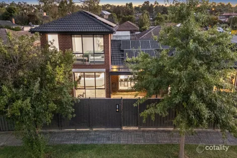42 Grove End Rd, Endeavour Hills, VIC 3802