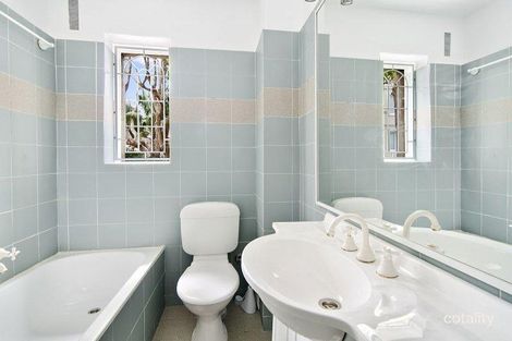 Property photo of 4/4 Holbrook Avenue Kirribilli NSW 2061