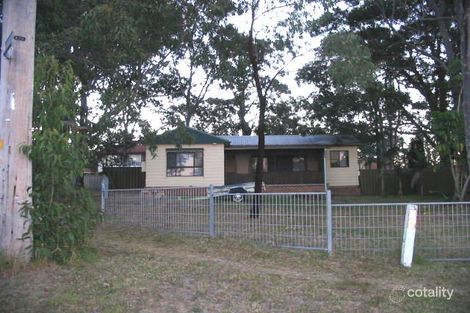 2 Alan Ave, Charmhaven, NSW 2263