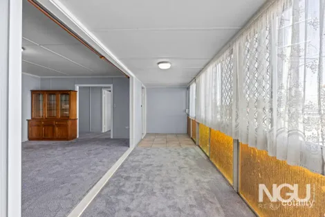 Property photo of 76 Robertson Road Eastern Heights QLD 4305