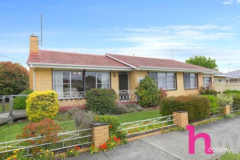 Property photo of 17 Dorward Avenue Newcomb VIC 3219