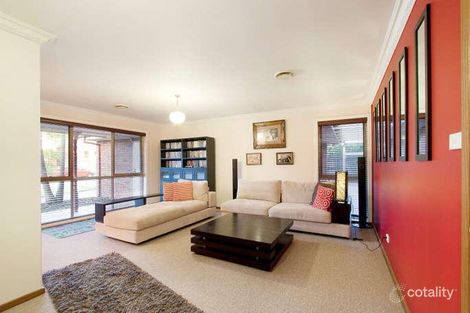 Property photo of 13 Harcourt Way Berwick VIC 3806