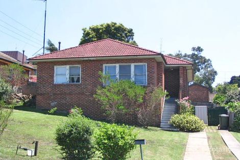 8 Lee St, Warrawong, NSW 2502