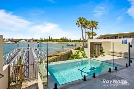 Property photo of 2/191 Quay Circuit Newport QLD 4020