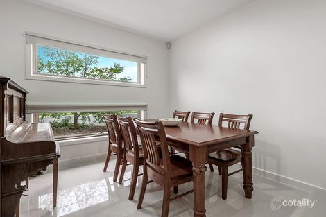 Property photo of 18 Densham Way Craigieburn VIC 3064