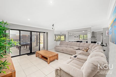 17 Parkside Dr, Springfield, QLD 4300