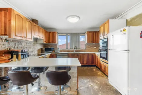 Property photo of 17 Mercedes Road Ingleburn NSW 2565