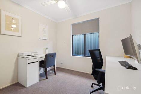 Property photo of 21 Diosma Drive Morphett Vale SA 5162