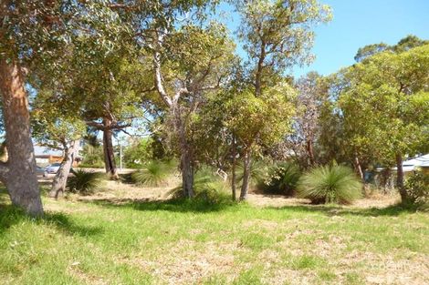 Property photo of 4 Dora Place Dawesville WA 6211