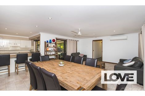 Property photo of 8 Wilton Close Warners Bay NSW 2282
