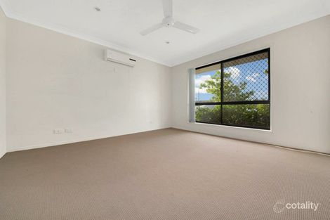 Property photo of 14 Woodland Court Kirkwood QLD 4680