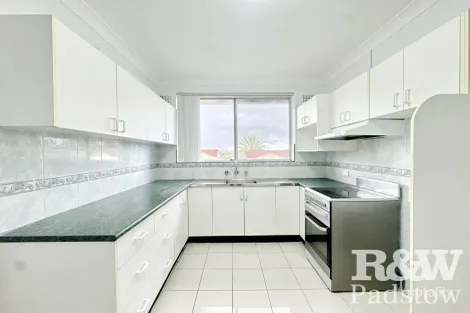 5/143 Victoria Rd, Punchbowl, NSW 2196