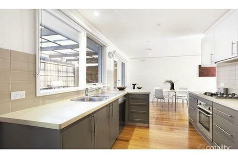Property photo of 5/32 Linacre Road Hampton VIC 3188