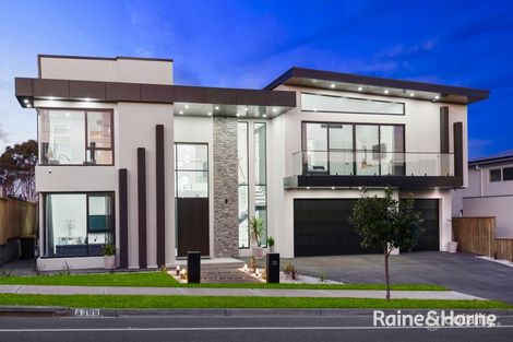 Property photo of 23 Verdant Drive Gledswood Hills NSW 2557