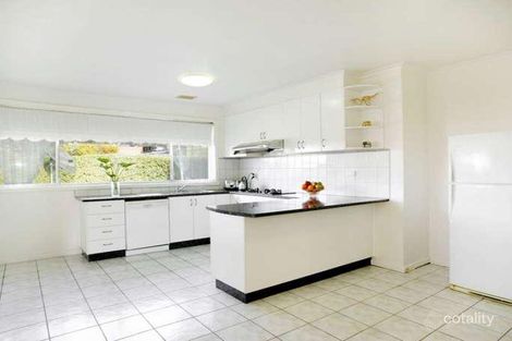 Property photo of 20 Range Road Burwood East VIC 3151