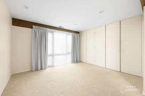 Property photo of 37 The Boulevarde Doncaster VIC 3108