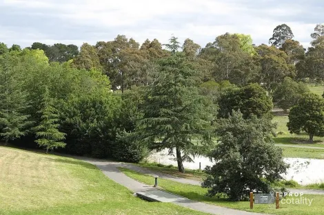 Property photo of 37 The Boulevarde Doncaster VIC 3108