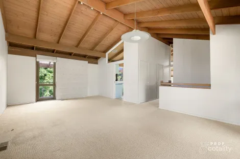 Property photo of 37 The Boulevarde Doncaster VIC 3108