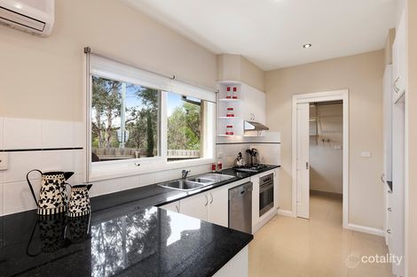 Property photo of 2/22 Thea Grove Doncaster East VIC 3109