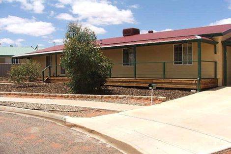 Property photo of 10 Cacatua Close Roxby Downs SA 5725