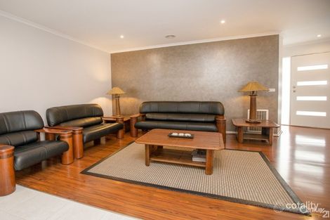 Property photo of 23 Tyrone Avenue Pakenham VIC 3810