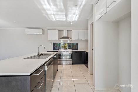 Property photo of 45 Parkgate Drive Clyde North VIC 3978