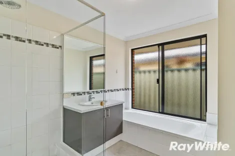 Property photo of 5 Kinsale Bend Port Kennedy WA 6172