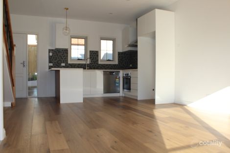 Property photo of 4/47 Tamar Grove Oakleigh VIC 3166