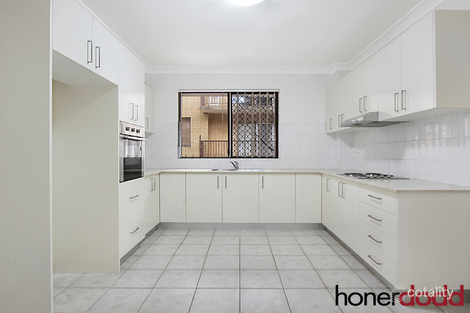 Property photo of 8/59 Woniora Road Hurstville NSW 2220