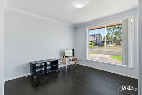 Property photo of 22 Gandell Crescent South Penrith NSW 2750