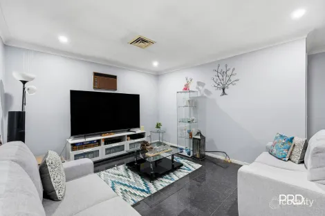 Property photo of 22 Gandell Crescent South Penrith NSW 2750