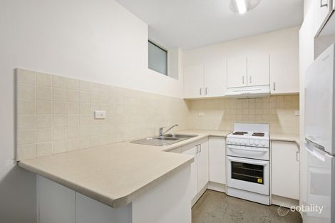 Property photo of 2/280 Hedges Avenue Mermaid Beach QLD 4218