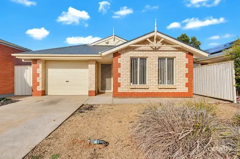 74 STRATHAIRD BVD, SMITHFIELD, SA 5114