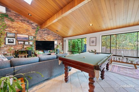 Property photo of 21 Keveer Close Berkeley Vale NSW 2261