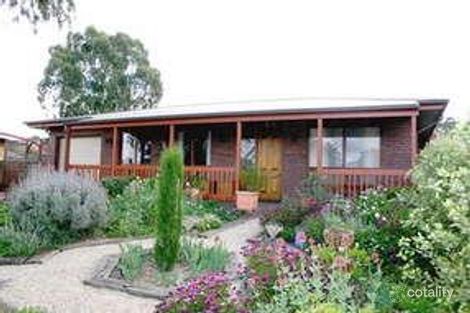 Property photo of 4 Mayfred Avenue Hope Valley SA 5090