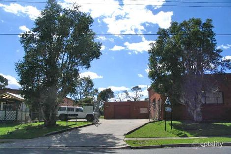 13 Powdrill Rd, Prestons, NSW 2170