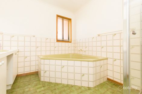 Property photo of 69 Federation Avenue Horsham VIC 3400
