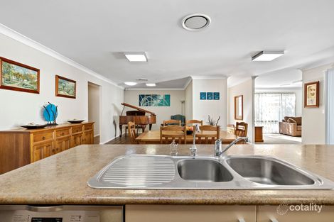 Property photo of 5 Marcelle Close Broulee NSW 2537