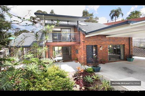 36 Burrumbuck St, Chapel Hill, QLD 4069