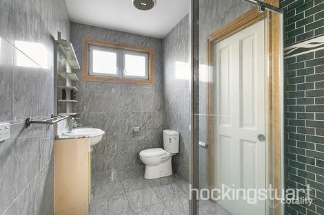 Property photo of 1/10 Saddle Wynd Truganina VIC 3029