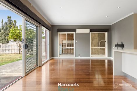 Property photo of 9 Flowerdale Crescent Roxburgh Park VIC 3064