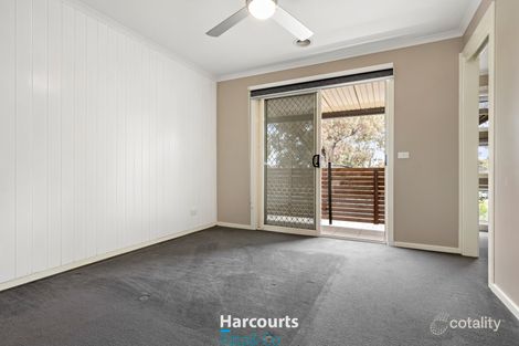 Property photo of 9 Flowerdale Crescent Roxburgh Park VIC 3064