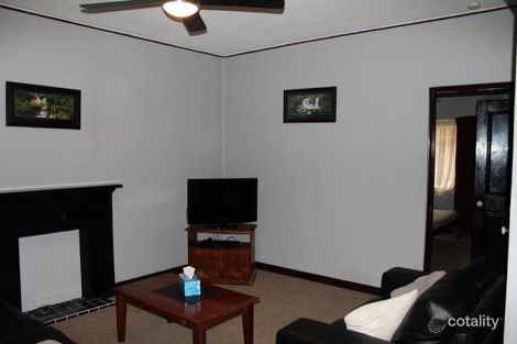 Property photo of 2/694 Dean Street Albury NSW 2640